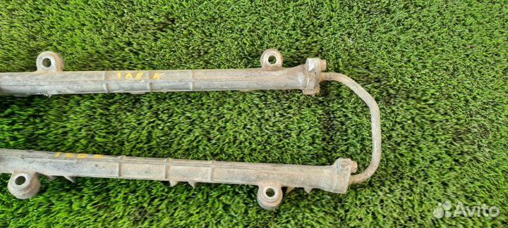 Топливная рампа Mitsubishi Pajero 2 V45W 6G74