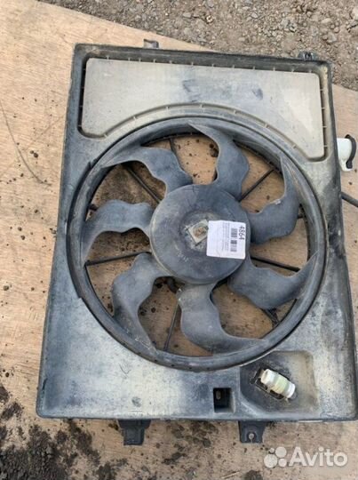Вентилятор радиатора Hyundai Elantra MD