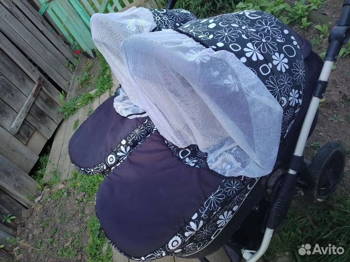Коляска для двойни