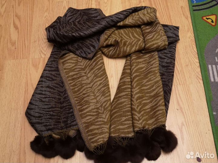 Шаль теплая