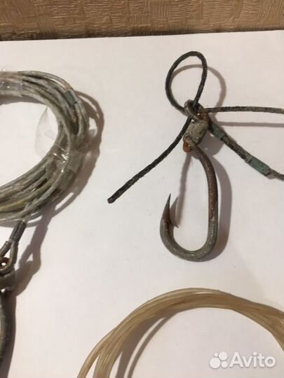 Тросики-поводки с крючками