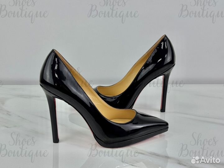 Туфли женские Christian Louboutin