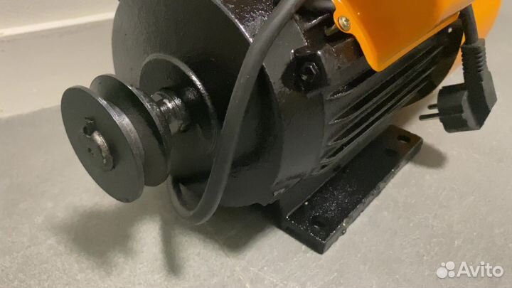 Электродвигатель 2.2 кВт 220В