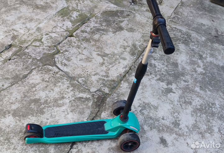 Самокат детский трехколесный бу