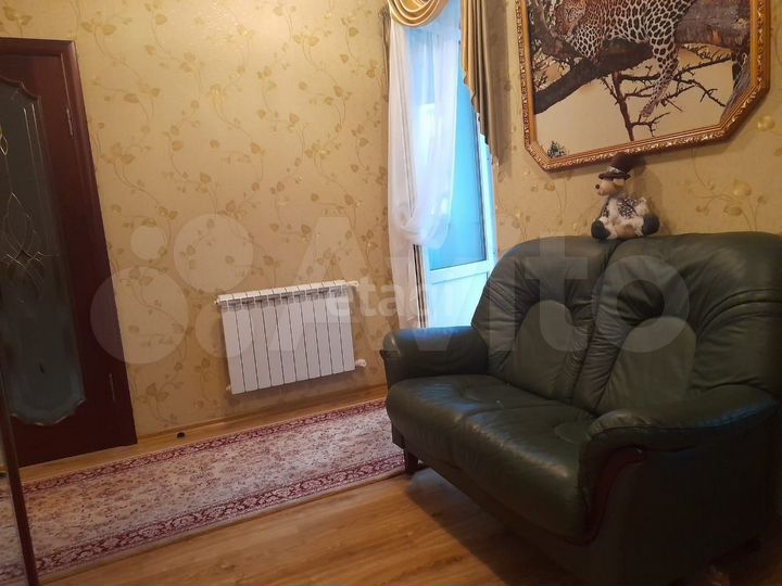 3-к. квартира, 91,8 м², 2/5 эт.