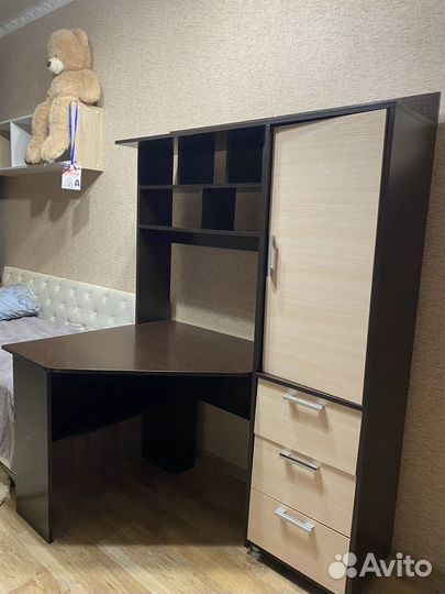 Компьютерный стол