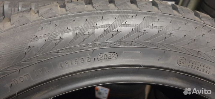 Nokian Tyres Hakkapeliitta 10p 285/45 R22 114T