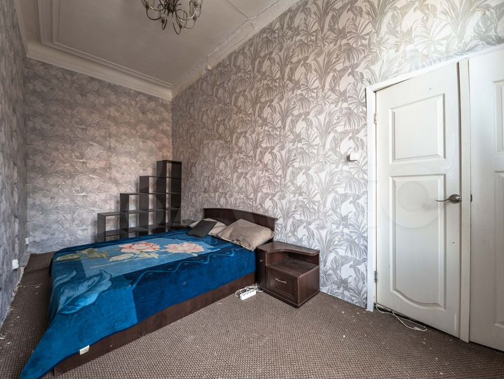 Доля в 3-к. квартире, 41 м², 2/3 эт.