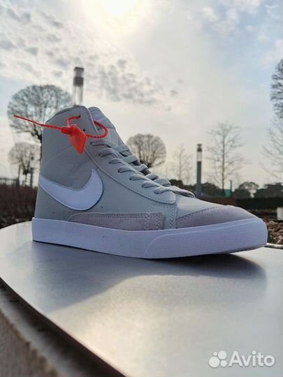 Nike blazer mid 77