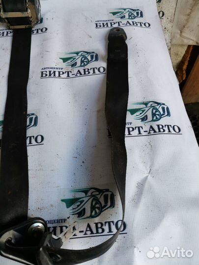 Передний левый ремень безопасности Renault Logan I