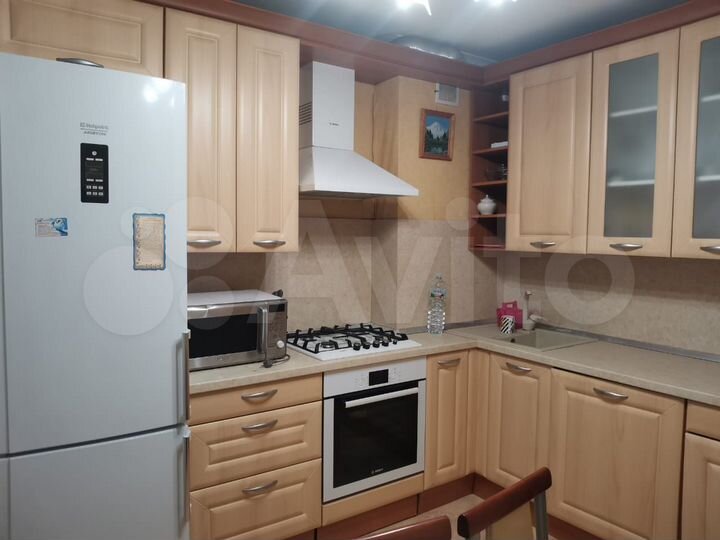 2-к. квартира, 46 м², 3/5 эт.