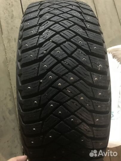 Arctic Trucks AT405 225/55 R18