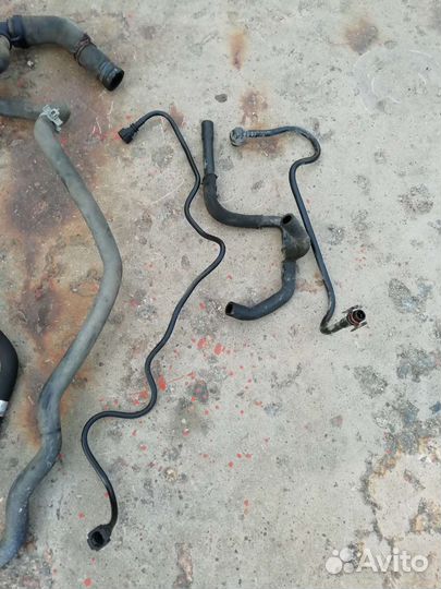 Патрубок охлаждения Renault Sandero II 1.2 D4FF