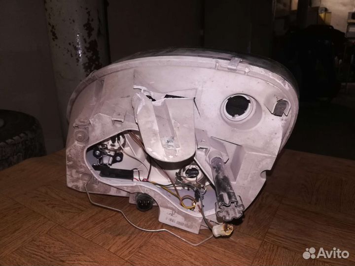 Фара на газель дефектная