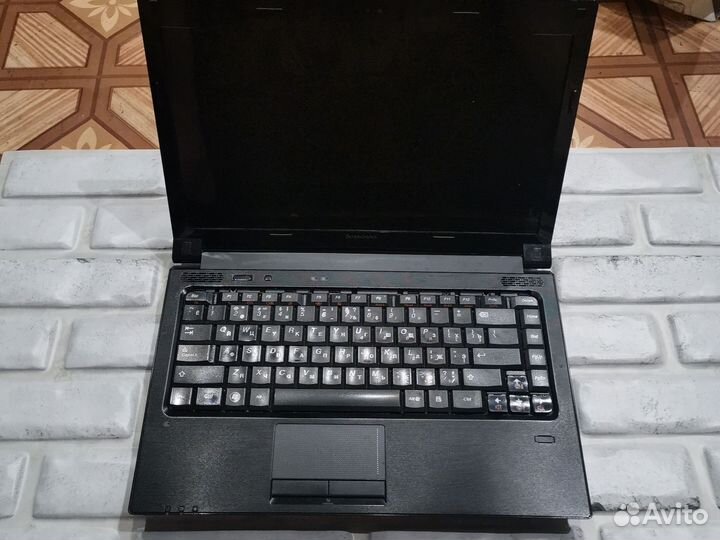 Ноутбук lenovo B460e