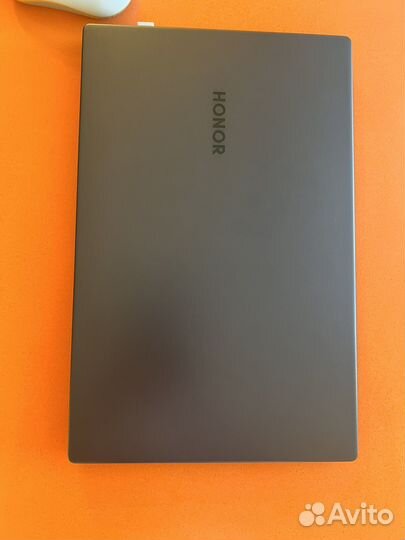 Ноутбук Honor magicbook 15