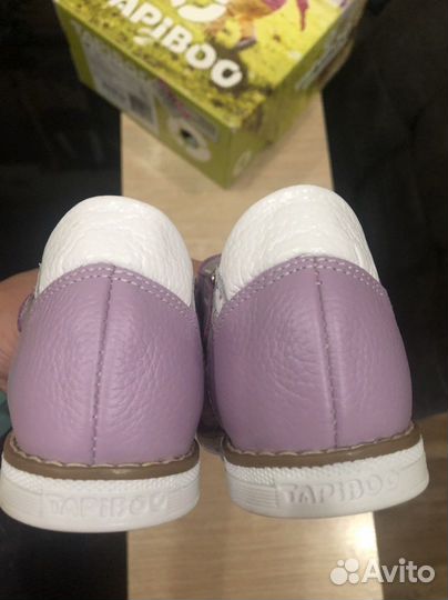 Туфли для девочки новые