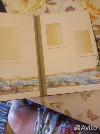 Альбом старый для фото,в коже