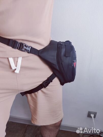 Сумка на бедро