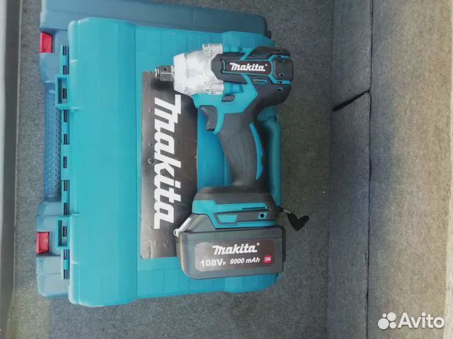 Гайковерт аккумуляторный makita 108v. Новый