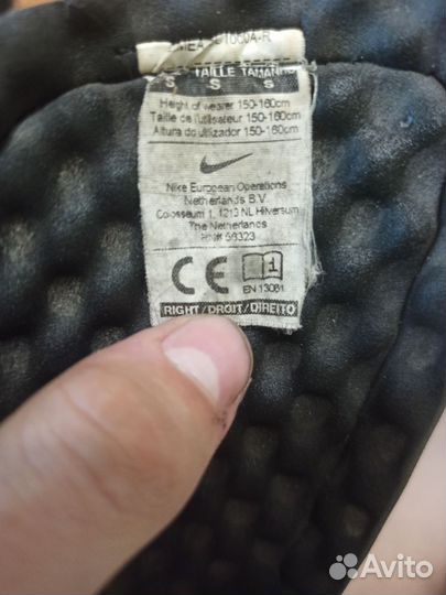 Щитки футбольные 