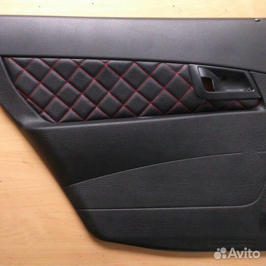 Lada Priora вставки карт дверей