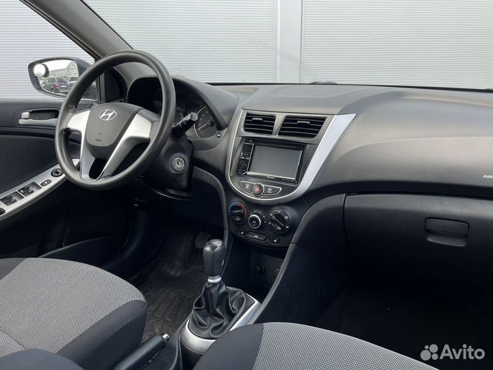 Hyundai Solaris 1.6 МТ, 2011, 71 490 км