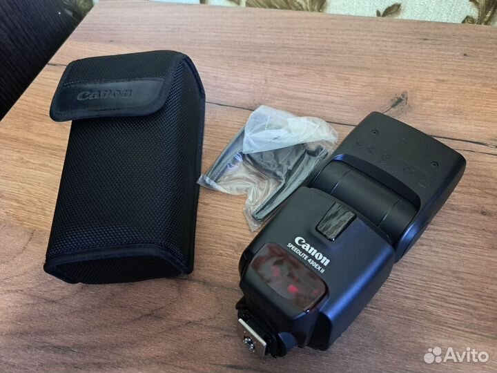 Вспышка камеры canon 430EX2