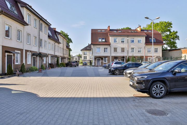 Таунхаус 132,2 м² на участке 1 сот.