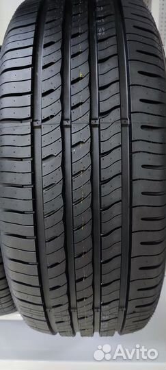 Roadstone N'Fera RU1 235/55 R18 100V