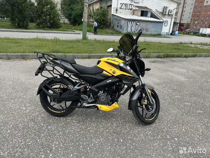 Bajaj Pulsar 200NS