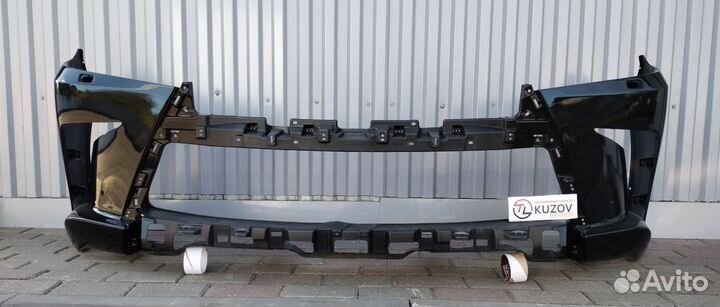 Бампер передний Lexus Lx 450D черный 2015-2021