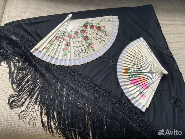 Платки для танцев и вееры
