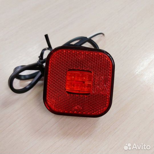 Фонарь габаритный прицепа FT-027 C (красный) LED