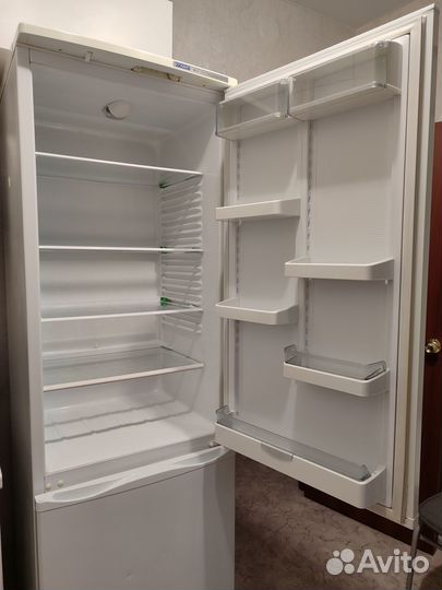 Холодильник атлант бу