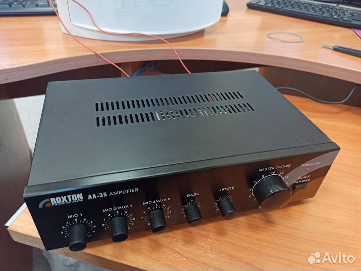 Микшер-усилитель Roxton AA-35