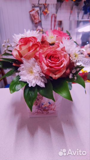 Цветочная композиция на стол