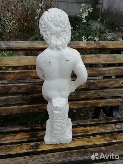 Фонтан писающий мальчик