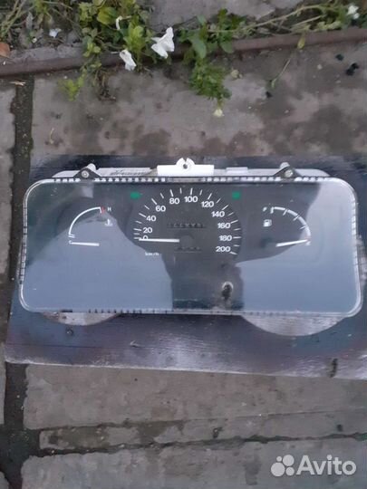 Щиток приборов