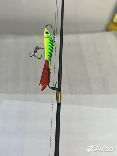 Зимняя удочка в сборе. Активная снасть