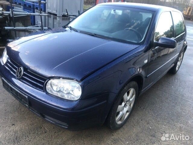 Разбор на запчасти Volkswagen Golf 4