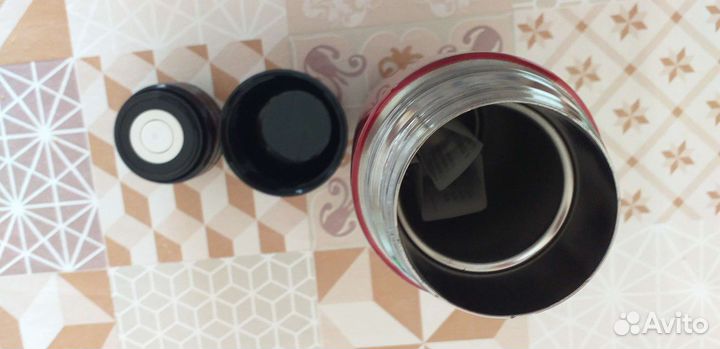 Термос 0, 8 литра современный