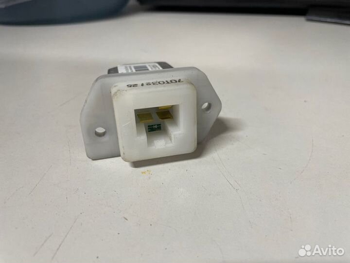 Сопротивление отопителя Nissan Qashqai кроссовер