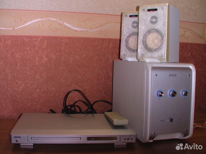 Домашний DVD-театр BBK