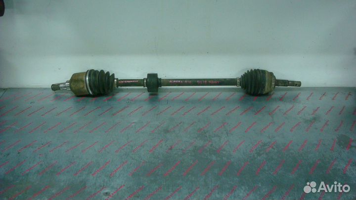 Nissan Amera N16 39100-BM720 Вал приводной правый