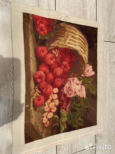 Набор картин вышитых крестом