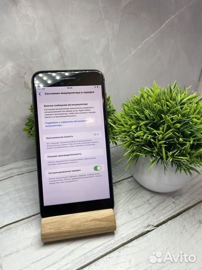 iPhone 8 Plus, 64 ГБ