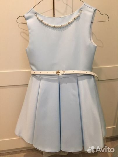 Продажа платья ля девочки