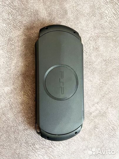 Sony psp e 1008