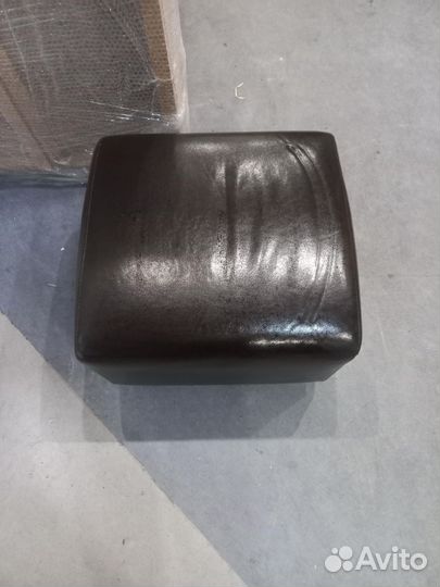 Пуфик кожаный Икея